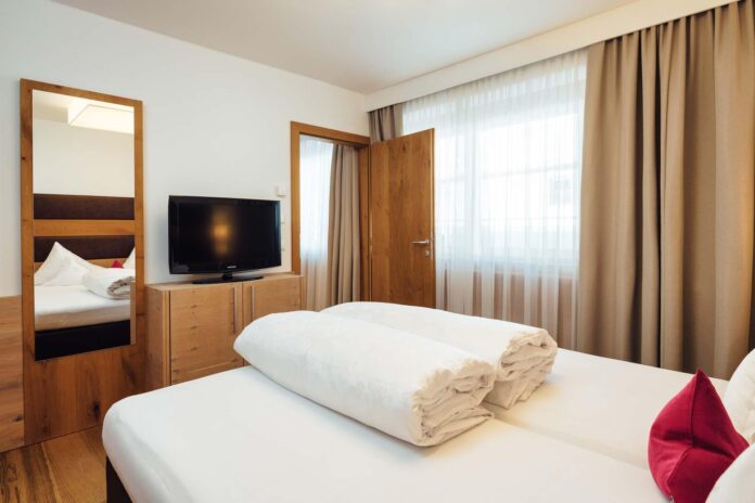 Curtains Supplier